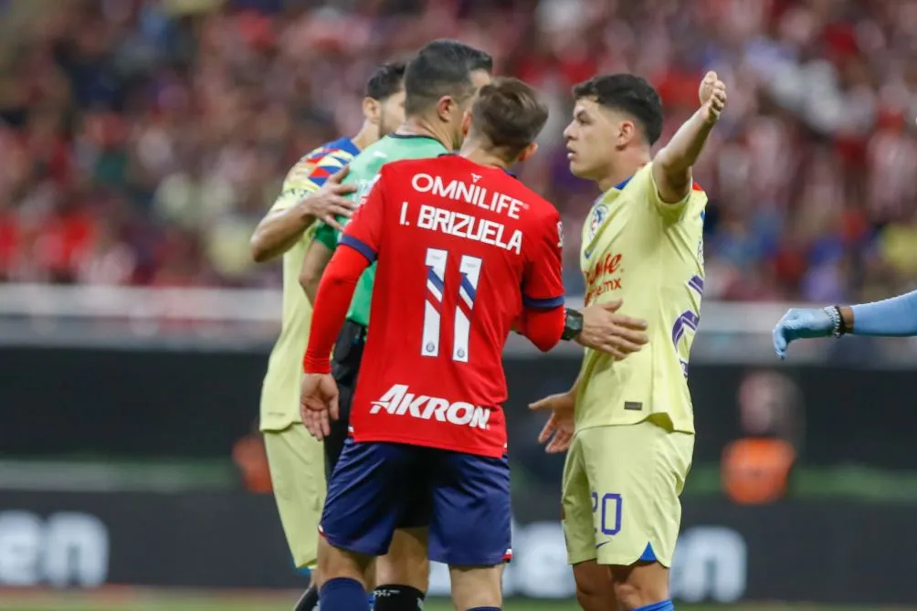 Brizuela en el Clásico Nacional