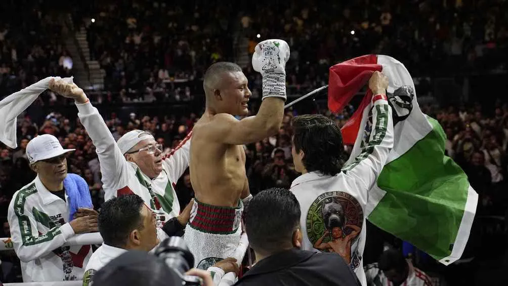 Ganó por KO técnico