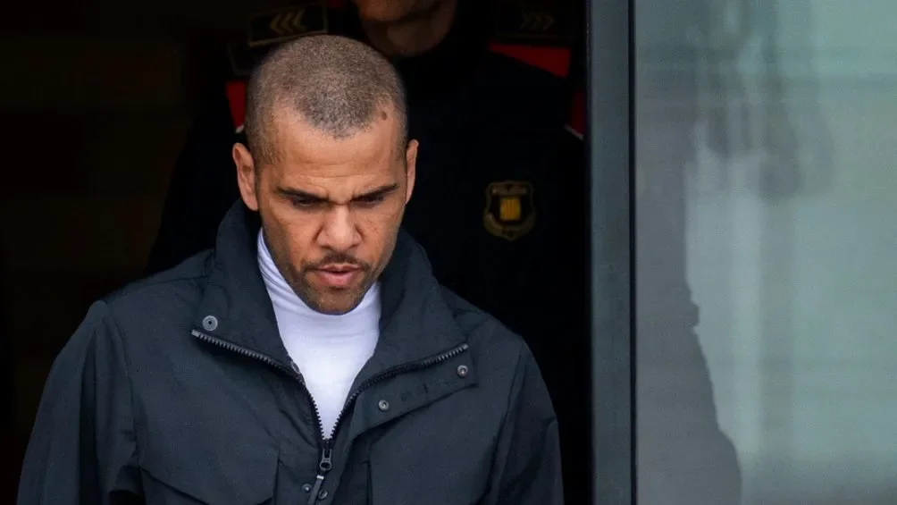 AP Dani Alves lleva 1 año 2 meses en prisión