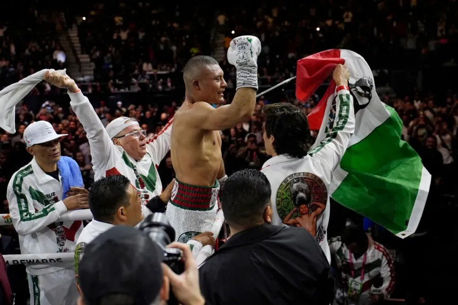 'Pitbull' Cruz tras vencer a Romero