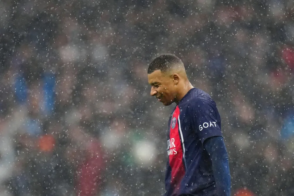 Mbappé en el compromiso de PSG