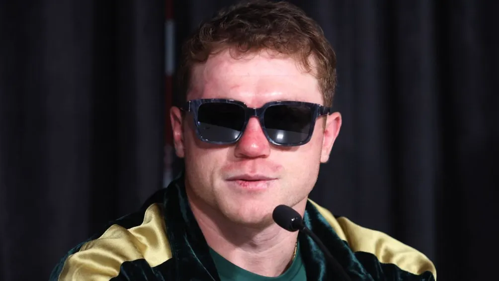 Canelo Álvarez es campeón absoluto de su división