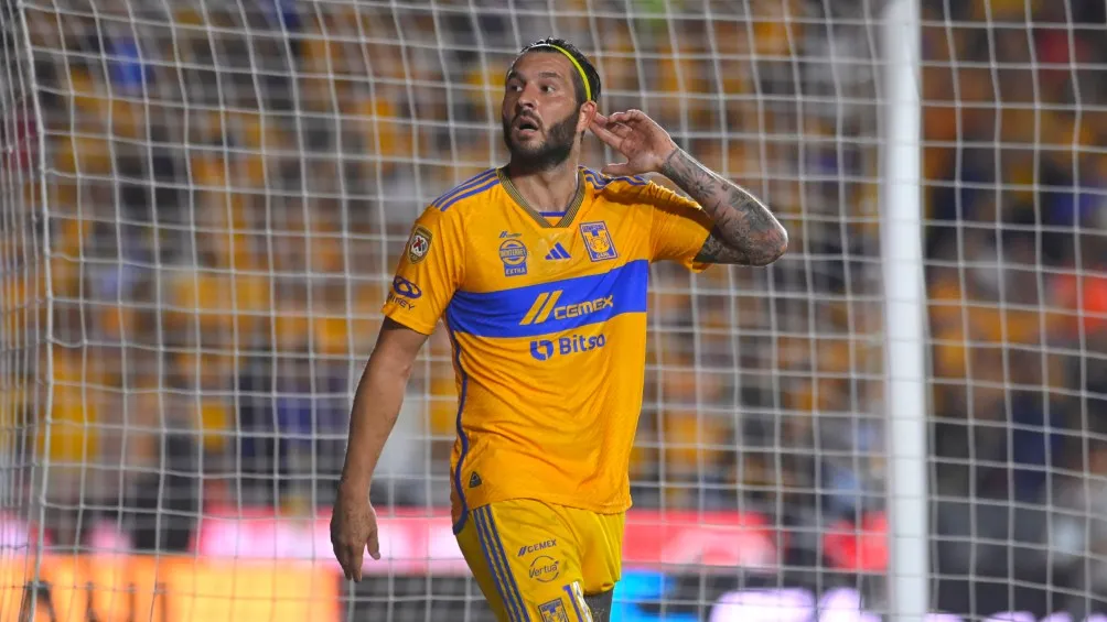 Gignac durante el último Clásico Regio