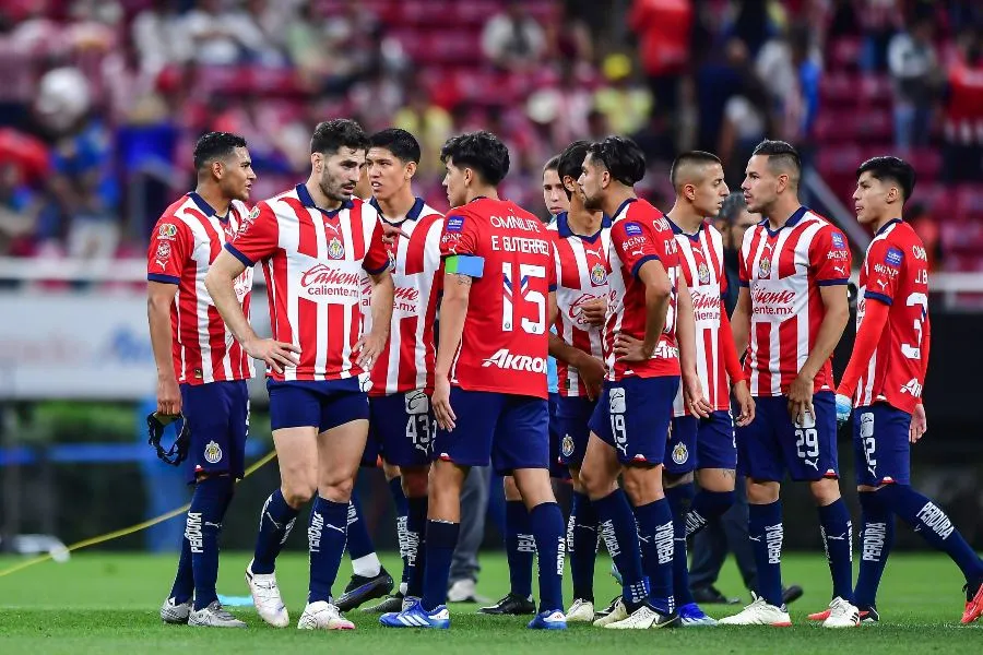 &quot;A Chivas se le protege&quot;