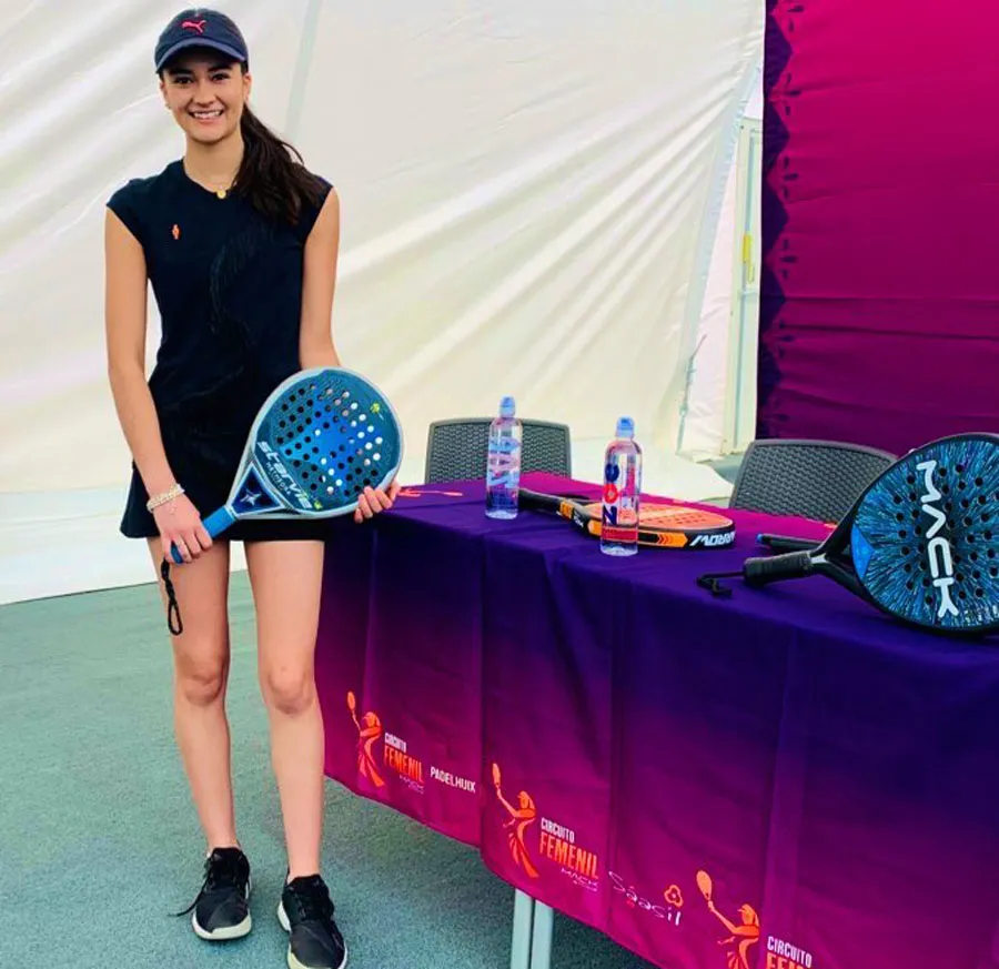 X: @RPalmaruiz Padelista del Circuito Femenil