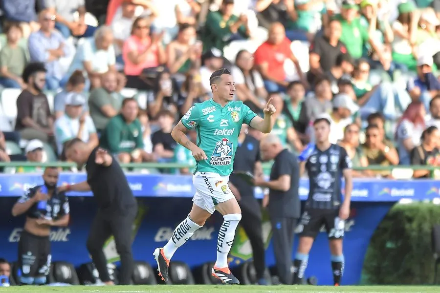 Andrés Guardado regresó a la actividad