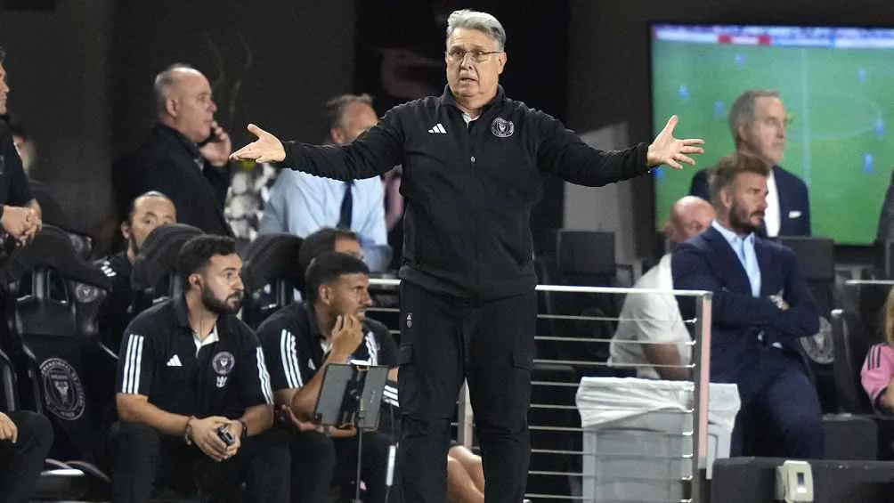 Le pidió 'cerrar la boca'