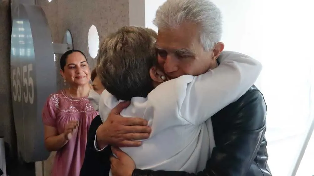 Se reconoció a los diplomáticos mexicanos que defendieron la Embajada ante la irrupción de la policía.