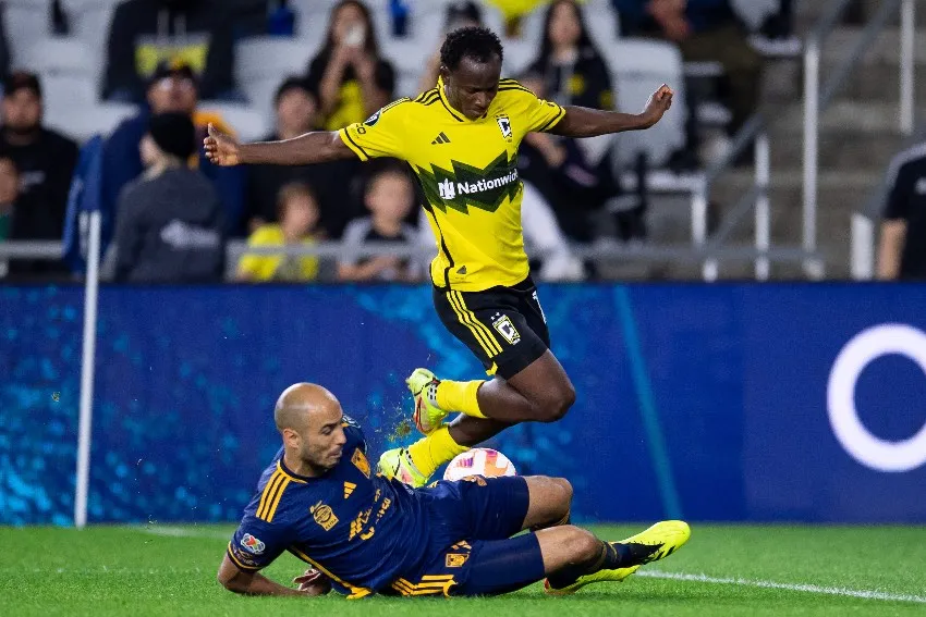 Tigres y Columbus Crew en el partido de Ida