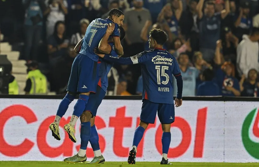 Cruz Azul derrotó a Rayados