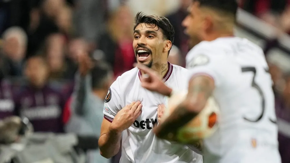 Paqueta se salva de la expulsión