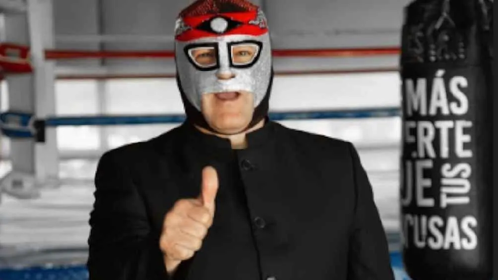 Octagón también se ofreció a ayudar al 1000% Guapo.