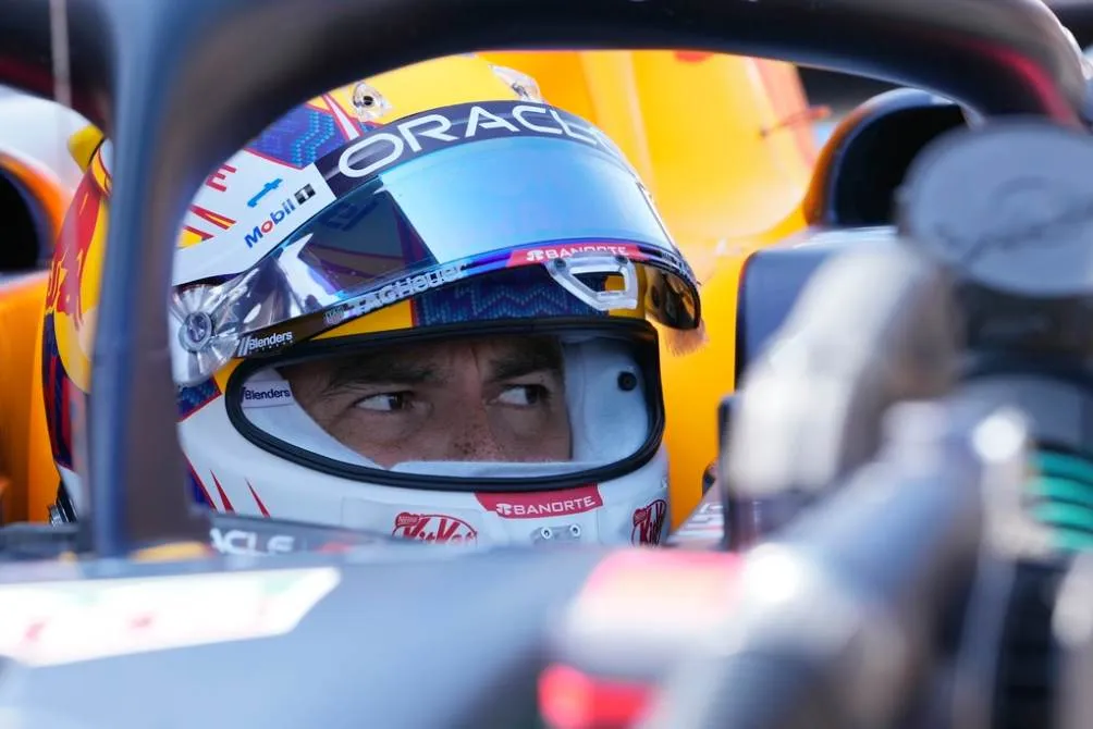 Checo Pérez no ha renovado con Red Bull