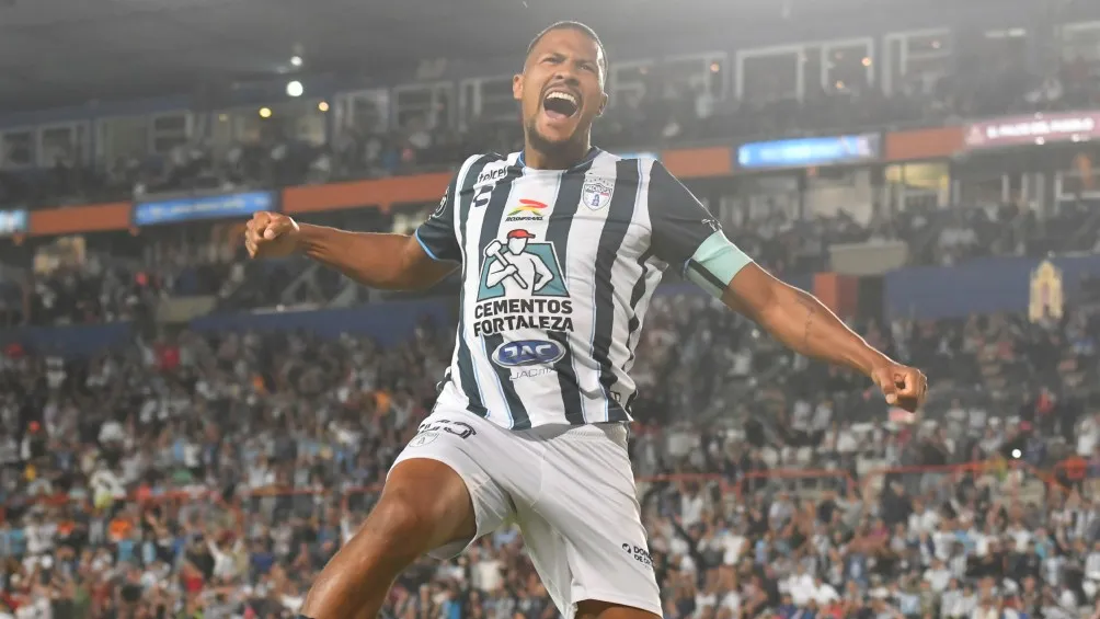 Salomón Rondón es el goleador de la competencia