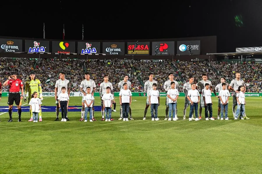 Santos demandó a Disney en 2020