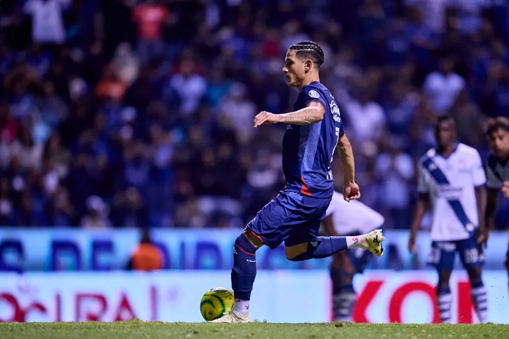 El momento del cobro de Uriel Antuna