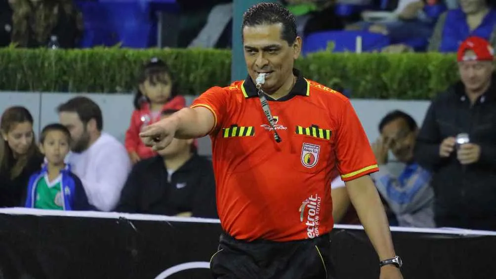 Criticó la decisión del VAR