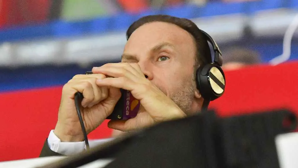 Dejó un recado para Martinoli