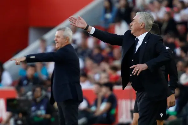 Ancelotti y Javier Aguirre durante el Mallorca vs Real Madrid