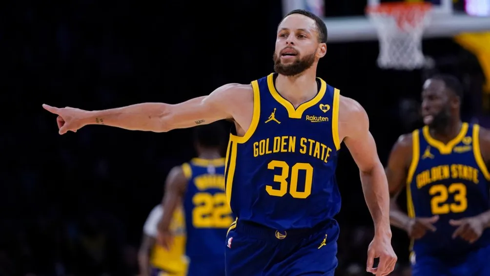 Curry ha ganado cuatro anillos con los Warriors