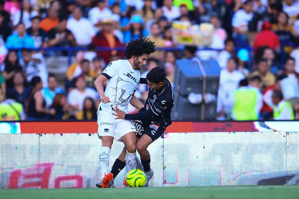 MEXSPORT 'Chino' Huerta en el compromiso frente a León