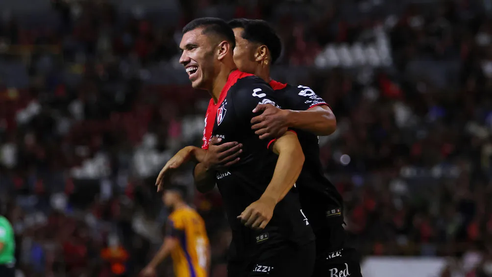 Carlos Robles tuvo una tarde de ensueño con su doblete