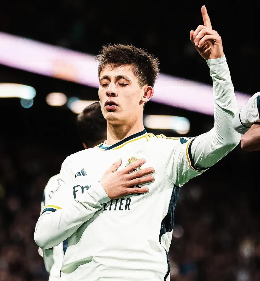 Arda Güler en celebración de gol con el Real Madrid