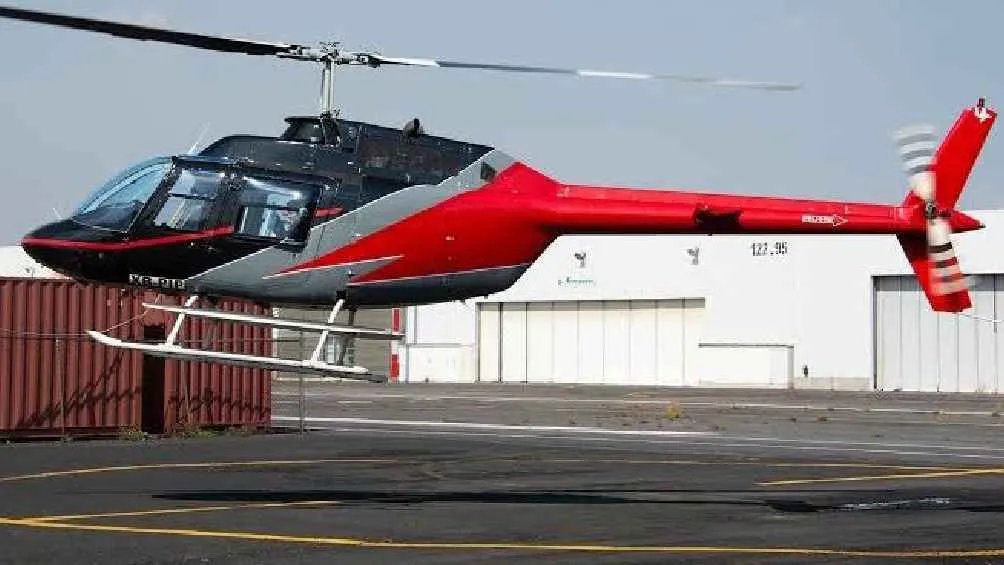 El helicóptero que cayó hacía vuelos privados y de servicio en la CDMX.