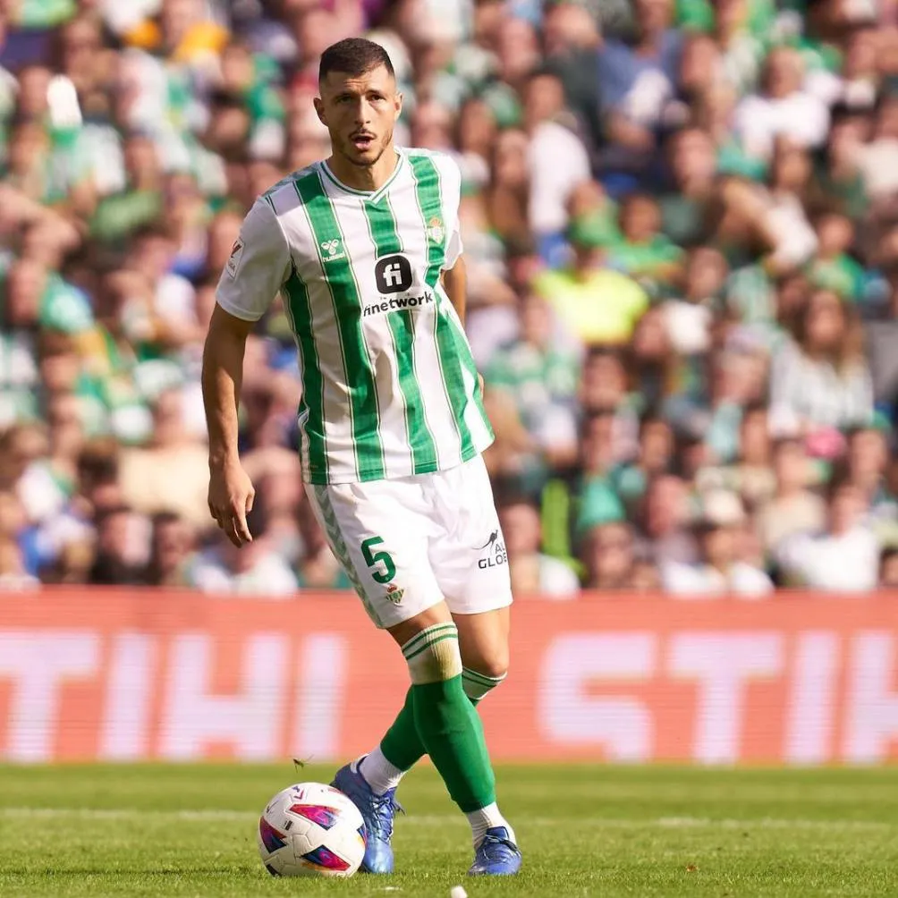 INSTAGRAM: @guiido_rodriguez Rodríguez en partido con los béticos