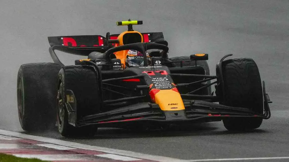 AP Checo remontó posiciones