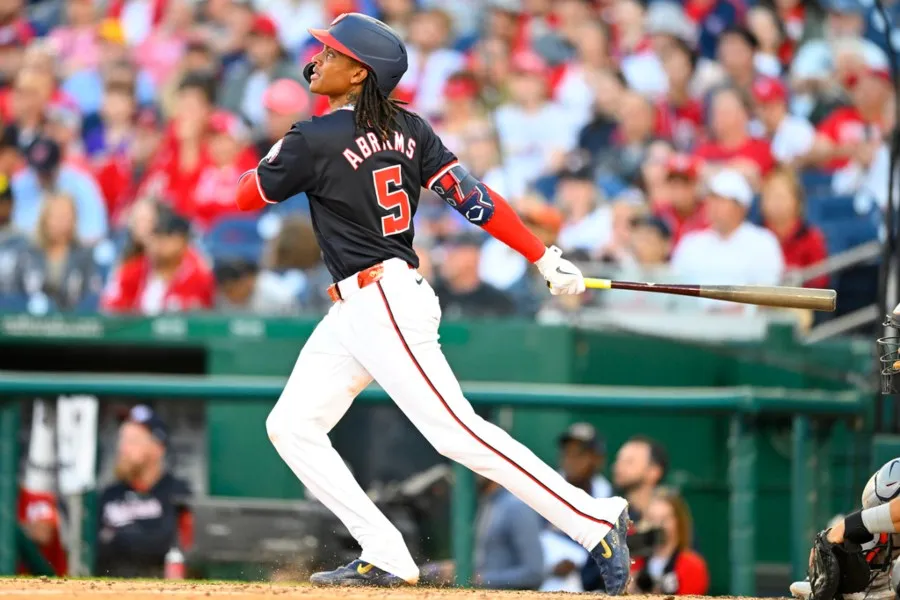 AP CJ Abrams se lució en los senderos