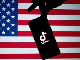 Estados Unidos quiere prohibir TikTok debido a preocupaciones sobre la seguridad de los datos de los usuarios y la posible influencia del gobierno chino en la plataforma. Foto Especial
