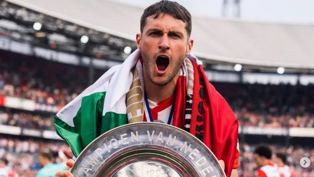 Instagram: @sant.gimenez Santi Giménez campeón de la Eredivisie