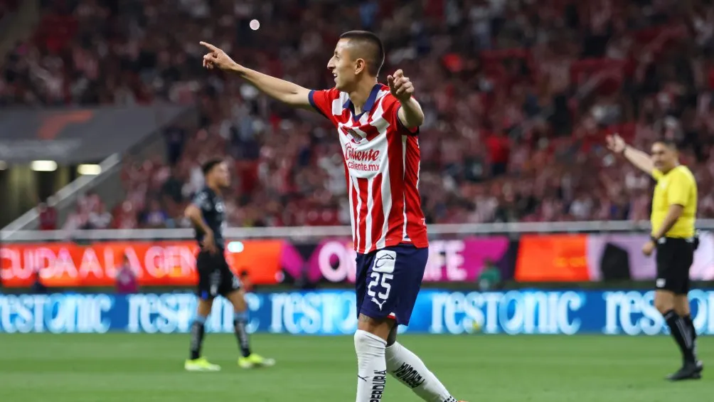 Alvarado después de su golazo