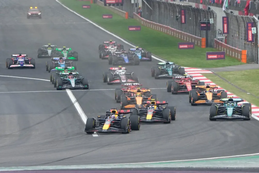 Red Bull no pudo repetir el doblete en Shanghái