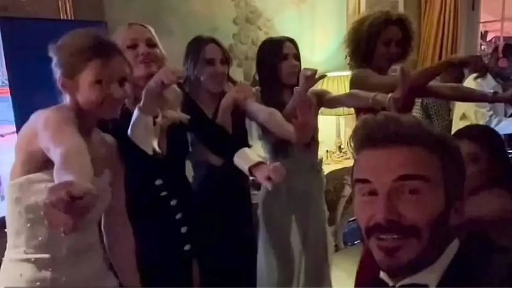 Las Spice Girls se reúnen en el cumpleaños 50 de Victoria Beckham Foto Captura de pantalla