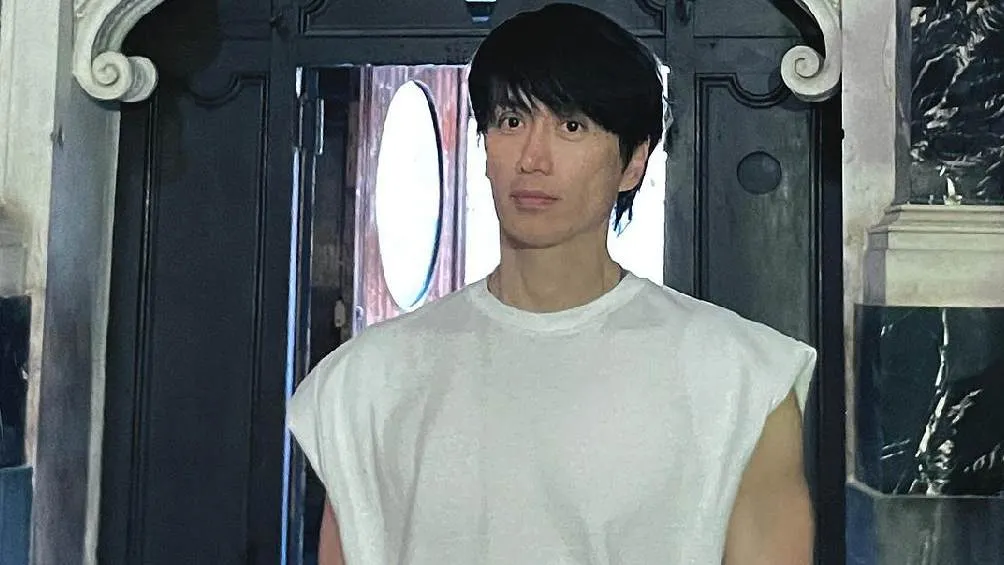 IG: @chuando_chuandoandfrey Usuarios consideran que el originario de Singapur luce como un veinteañero.