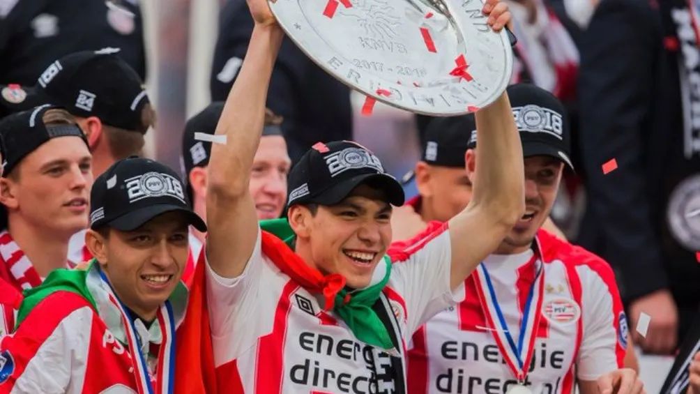 Lozano en su prmera etapa con el PSV