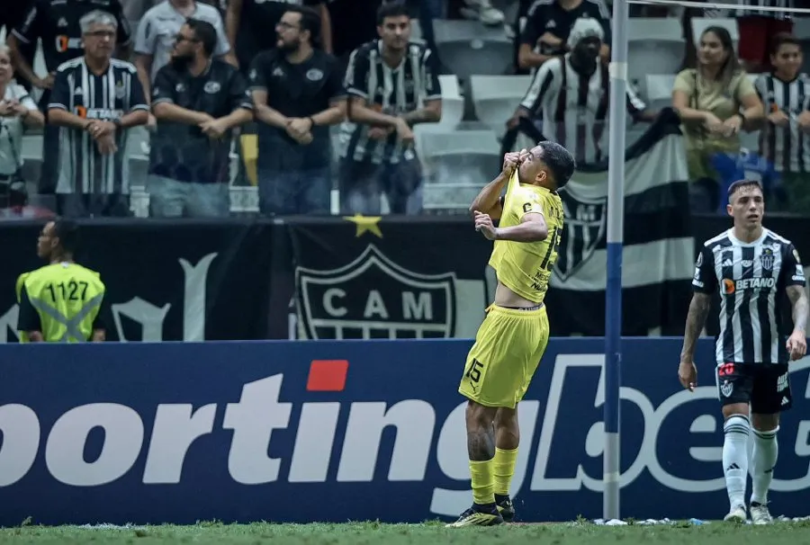 Peñarol descontó por vía de Maximiliano Silvera