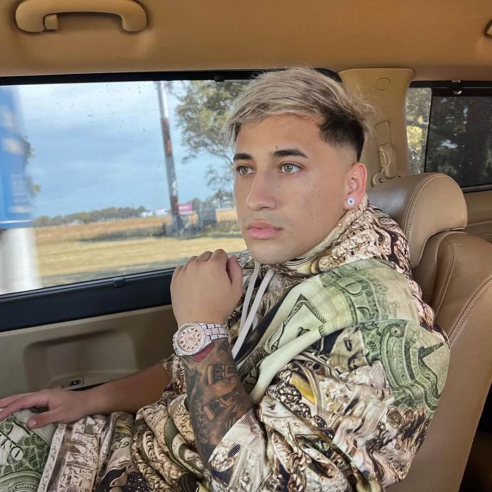 El influencer también enfrenta otros delitos.