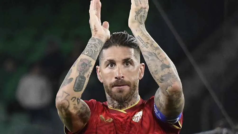 TWITTER @SergioRamos Regresó al Benito Villamarín
