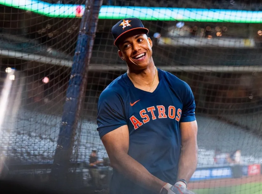 INSTAGRAM: @jpena221