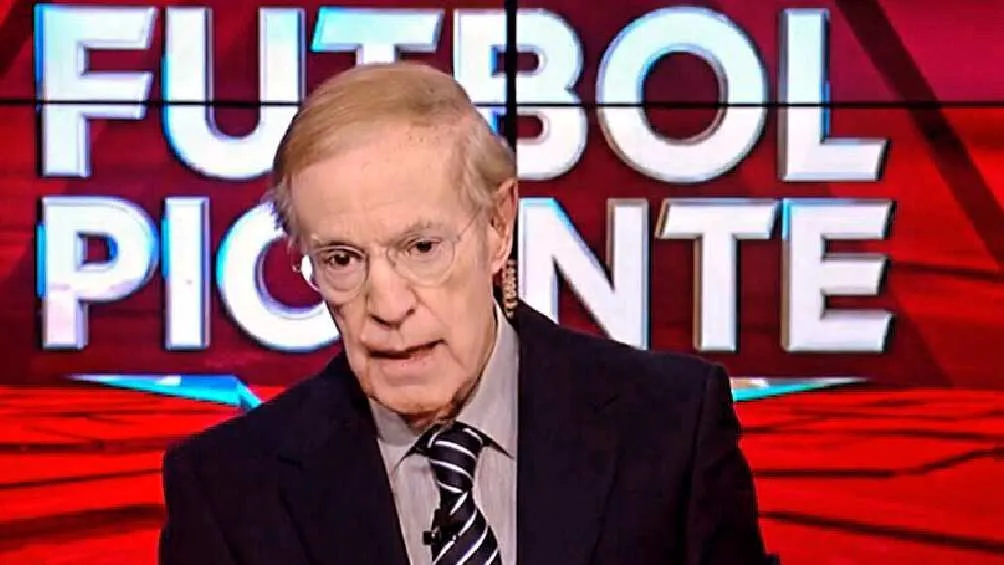 José Ramón Fernández también tuvo palabras para el fallecido narrador de Televisa.