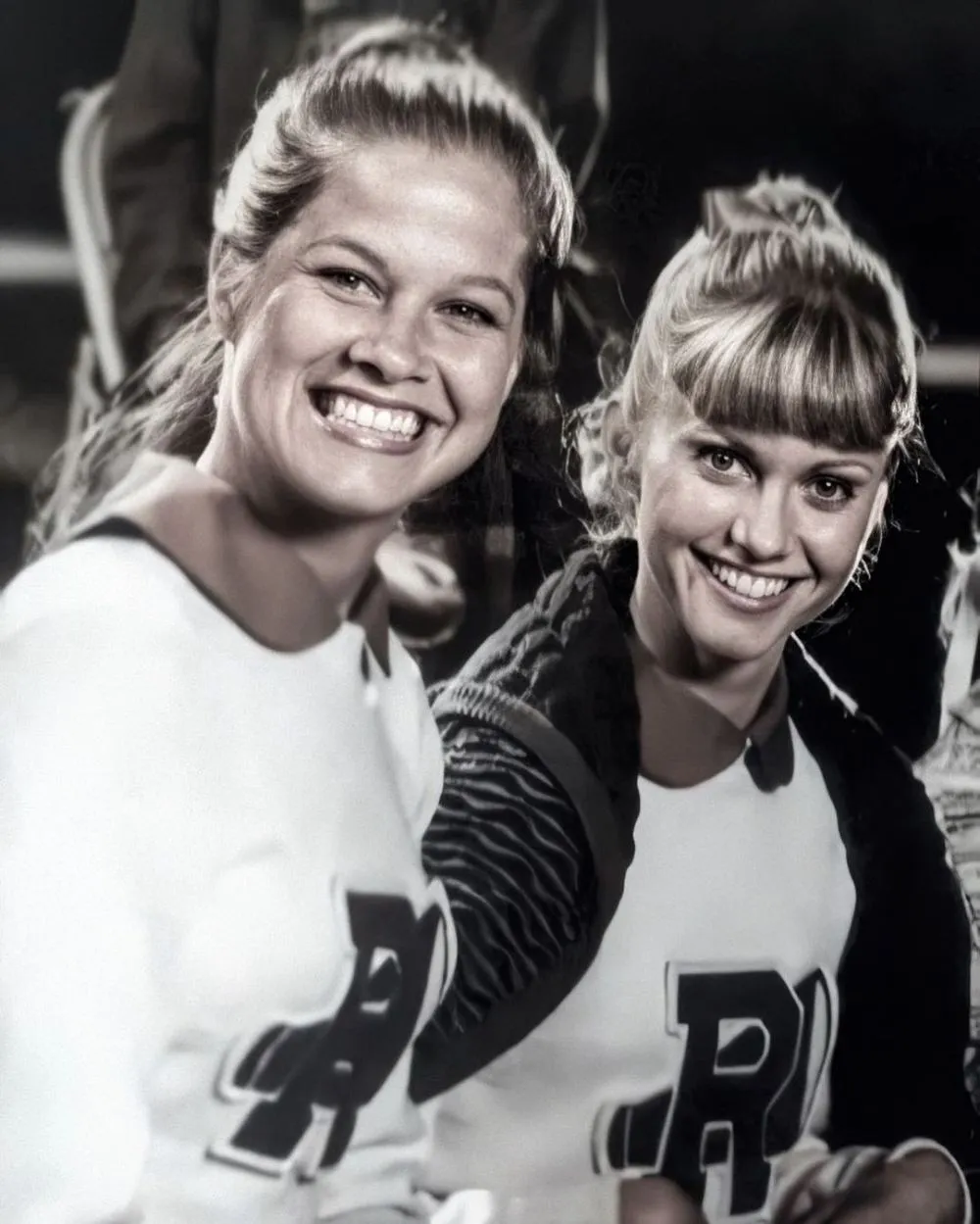 IG: @_therealsusan_buckner Con Olivia Newton-John, Susan hizo muy buena amistad.