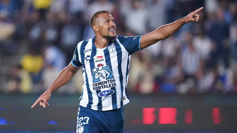 Salomón Rondón, delantero de Rayados