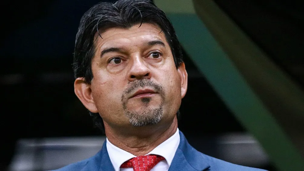 Cardozo criticó la falta de apoyo al jugador mexicano