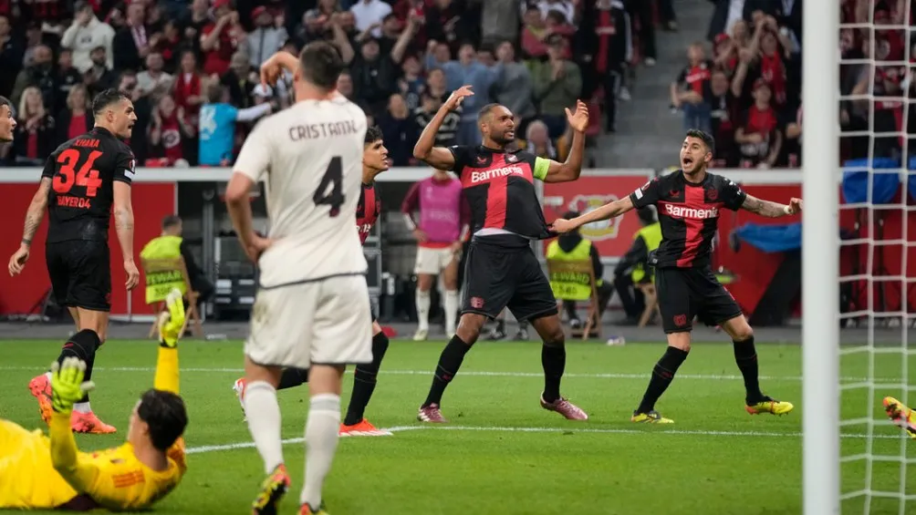 Bayer ganó 4-2 en el global