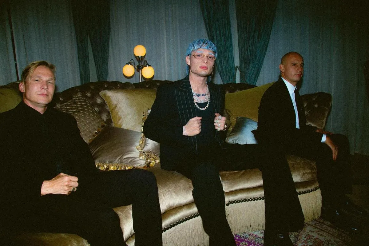 Peso Pluma sigue creciendo en el mundo de los corridos tumbados.