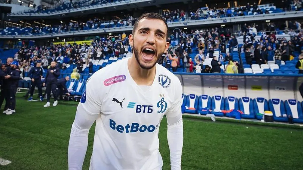 IG: lc24 Es la primera temporada en Europa del mexicano