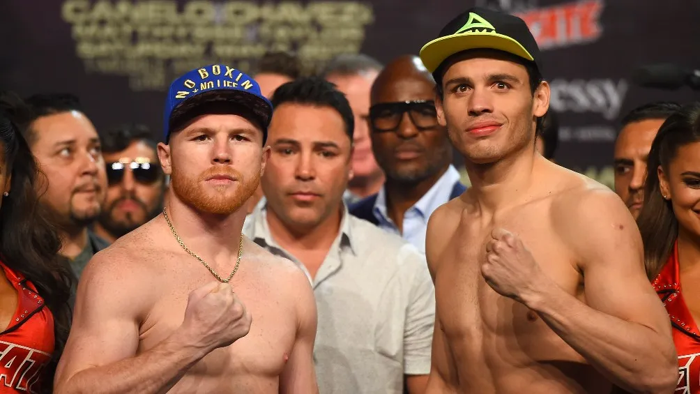 'Canelo' Álvarez y Julio César Chávez Jr previo a un combate